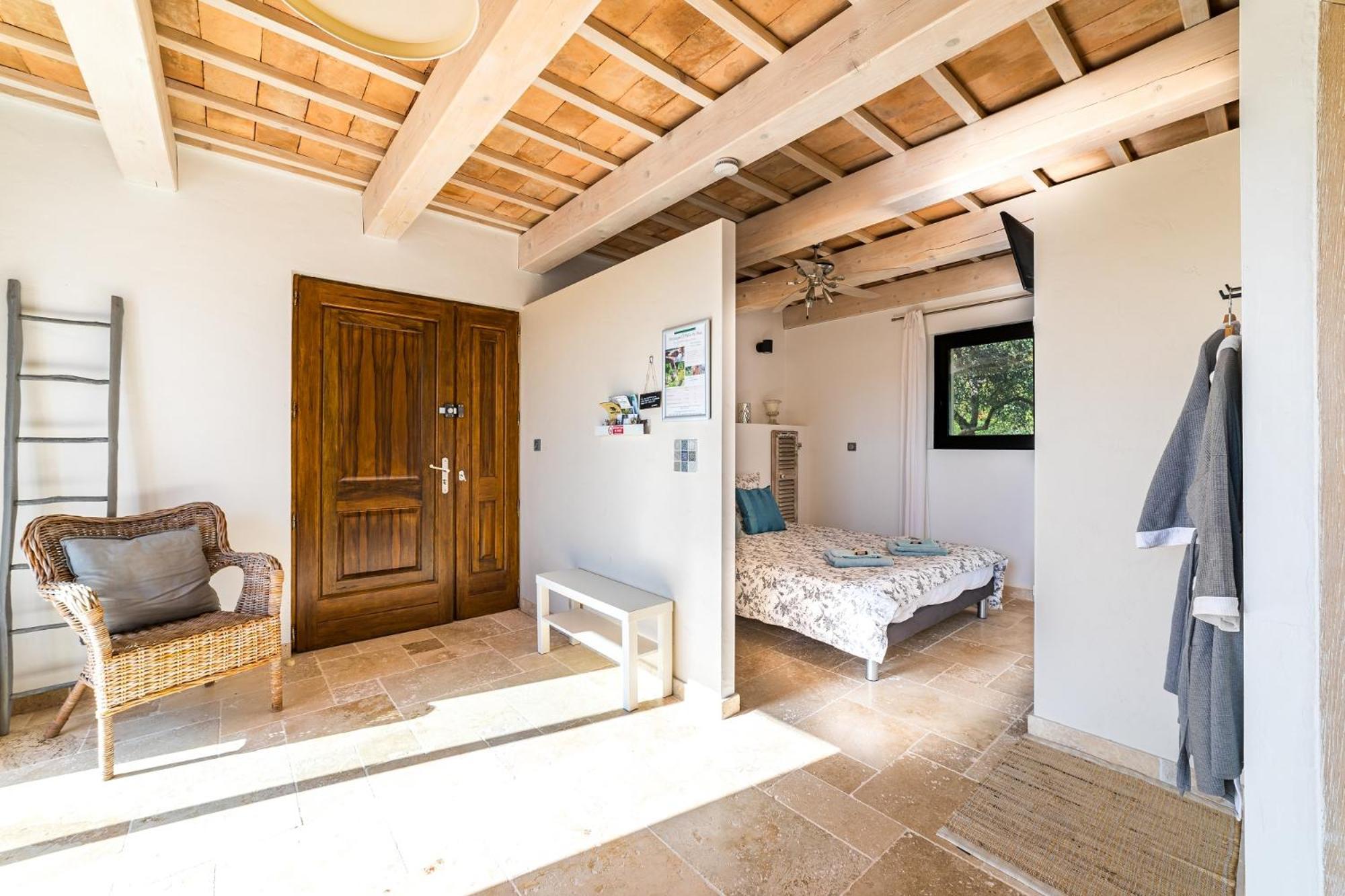 O Patio Du Mas